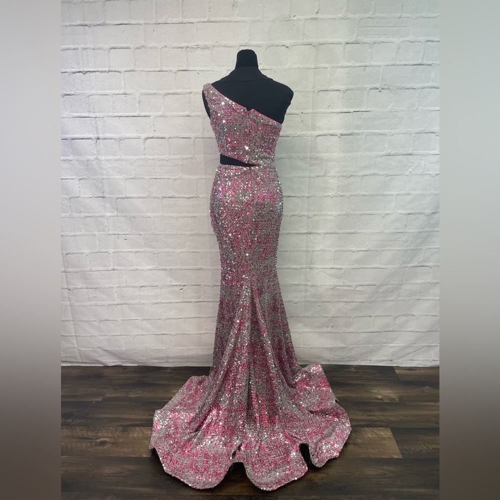 Pink Asymmetrical Embellished One-Shoulder Gown - Picture 2 of 5